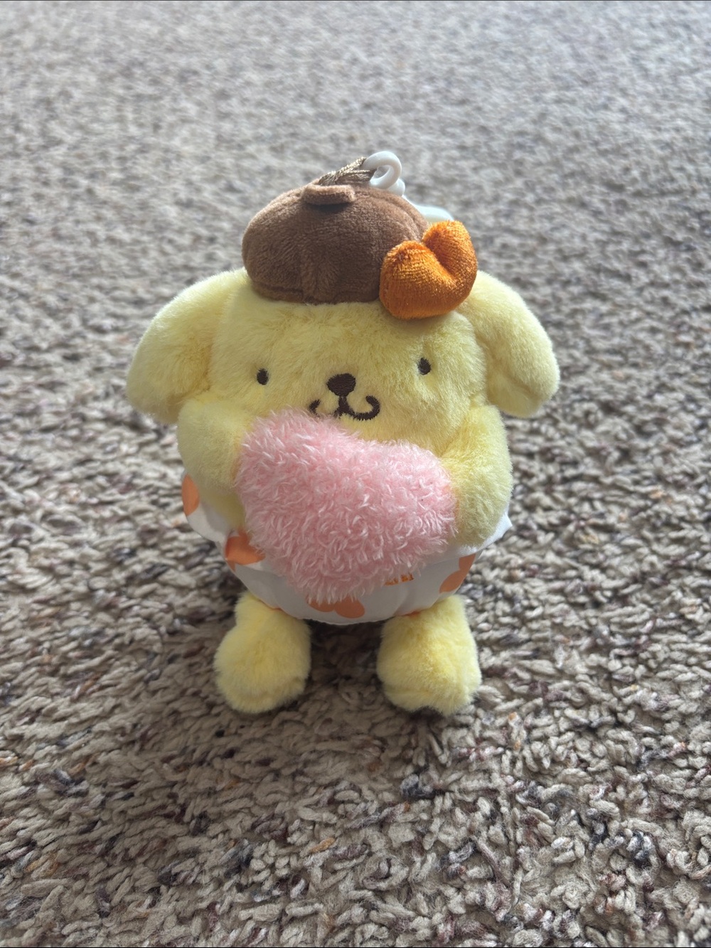 Sanrio Pompompurin Plush Keychain - Yellow with Pink Heart and Brown Beret